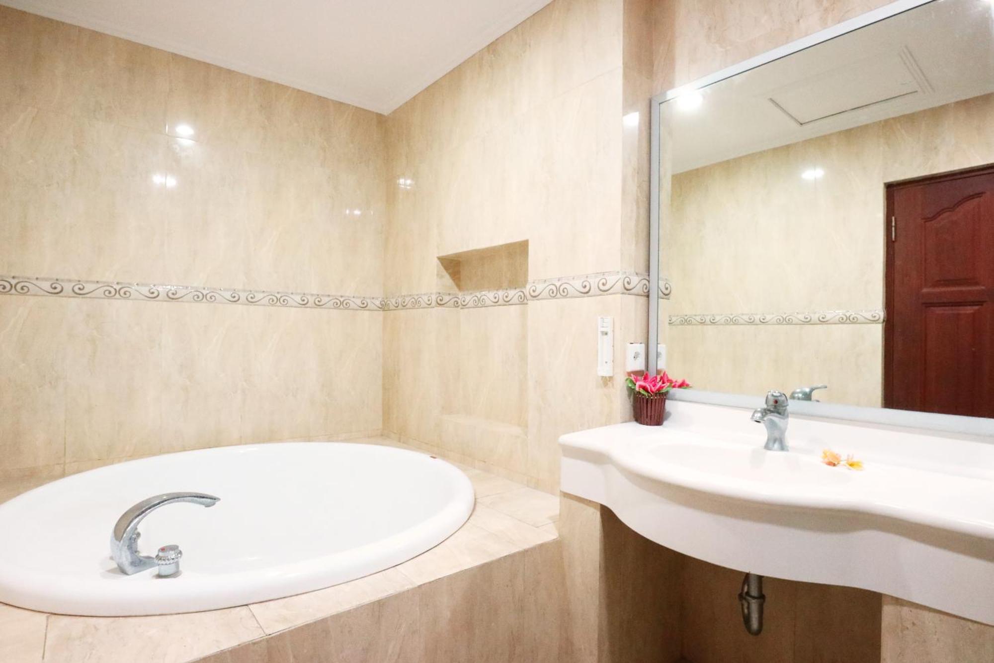 Bali Paradise City Hotel Dempassar Quarto foto