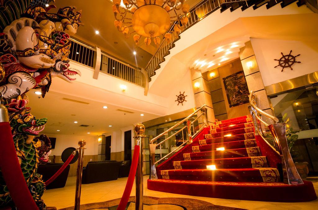 Bali Paradise City Hotel Dempassar Exterior foto