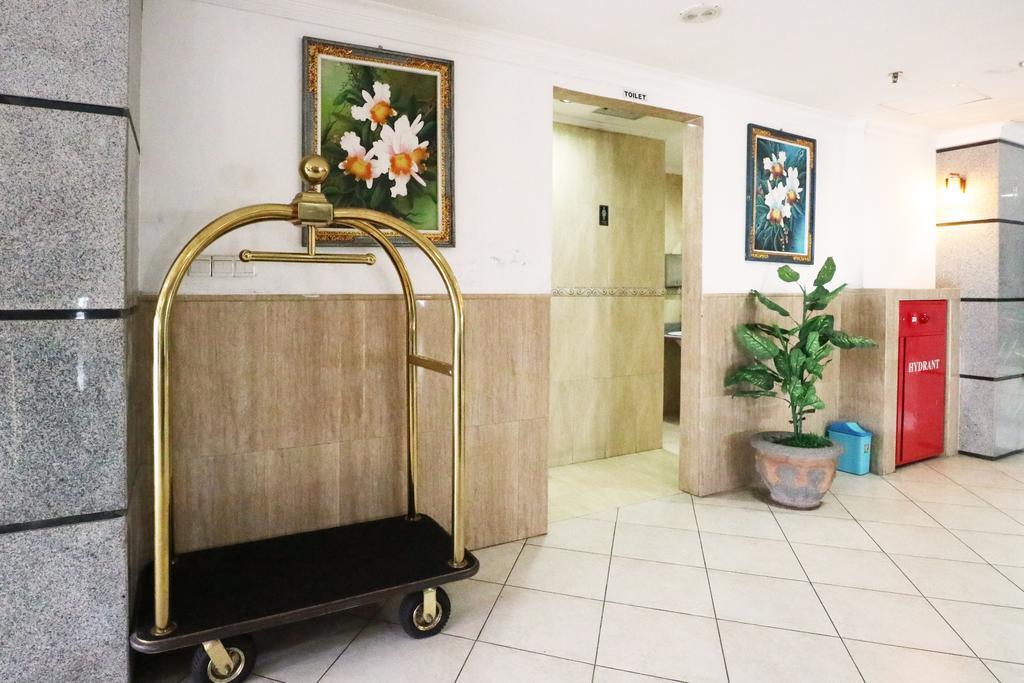 Bali Paradise City Hotel Dempassar Exterior foto