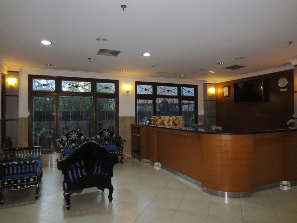 Bali Paradise City Hotel Dempassar Exterior foto